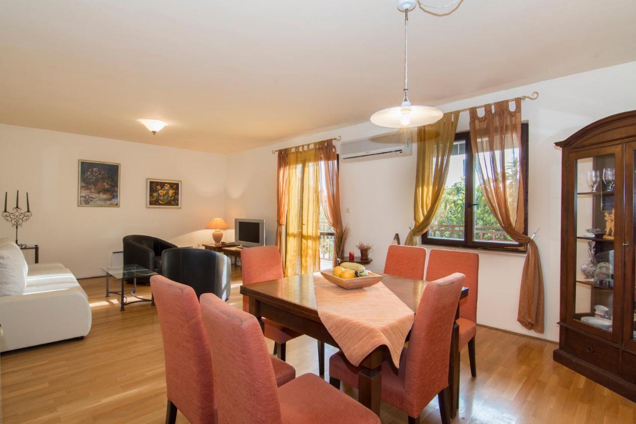 Apartments Emil 769 Fažana Екстериор снимка